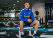 Dulu Debut di Stamford Bridge, Kini Jordan Henderson Resmi Berseragam Chelsea Hingga 2028
