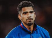 Liverpool Resmi Pinjam Bek Uruguay Ronald Araujo dari Barcelona