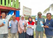 Pertamina Patra Niaga Sumbagut Menjadi Pionir Probiotik MOL di Lhokseumawe, Perkuat Adaptasi Perubahan Iklim Petambak Udang Melalui Gampong Berdikari