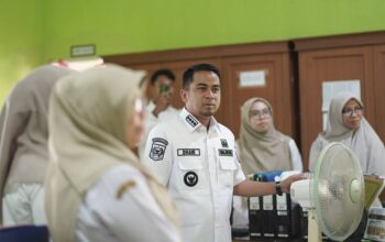 Wali Kota Solok Sidak Kantor OPD, Tekankan Disiplin dan Kinerja ASN