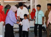 Jumat Berkah Warga Koto Panjang Dalam, 55 Anak Yatim Diajak Makan Bersama
