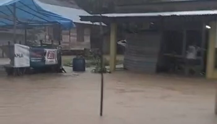 Pemukiman Warga di 5 Kelurahan Bungus Teluk Kabung Rendam Banjir