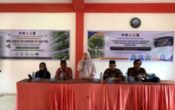 Tingkatkan Produksi Hidroponik di Sijunjung, UNP Kenalkan Teknologi Sensor IoT.