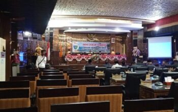 Banyak OPD Tidak Hadir, Ruangan Kosong Melompong, RDP DPRD Pessel Ditunda