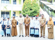 Pemko Padang Gratiskan 6 Stel Seragam untuk Siswa Kurang Mampu, Sekolah Dilarang Jual LKS