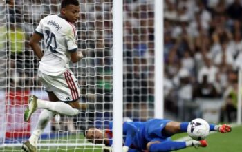 Emil Audero Debut di La Liga, Tampil Gemilang Meski Rayo Kalah dari Real Madrid