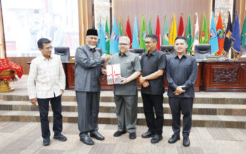 Gubernur Sampaikan Nota Pengantar Ranperda Perubahan APBD 2026, DPRD Sumbar Dorong Penguatan Fiskal untuk Menutupi Defisit Anggaran