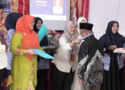 Wujudkan Lansia Berdaya dan Smart, 30 Lansia Sekolah Melati Gunung Tuleh Diwisuda