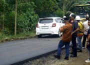 Jalan Simpang Tiga Alin–Paraman Ampalu Dibangun, Bupati Yulianto: Dorong Mobilitas dan Ekonomi Warga