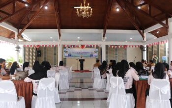 Wako Lepas Kontingen PKK Ikut JamboreProvinsi Sumbar di Bukittinggi