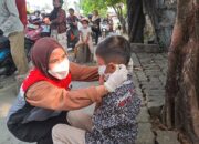 Masif Pantau Dampak Karhutla di Padang, Pertamina Patra Niaga Sumbagut Bagikan 2.850 Masker kepada Masyarakat