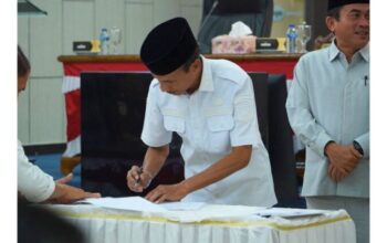 Setujui APBD-P 2026, DPRD Minta Pemkab Solsel Optimalisasi Pendapatan Daerah