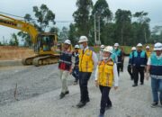 Sudah Masuk Pekerjaan Fisik, Gubernur Mahyeldi Pastikan Pembangunan Fly Over Sitinjau Lauik Terus Bergerak