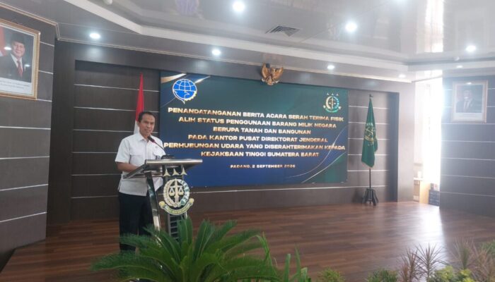 Momen HUT ke-81 Kejaksaan, Kemenhun Serahkan Aset Bangunan dan Tanah di Padang ke Kejati Sumbar