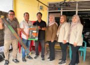 Andre Rosiade Salurkan Tenda Kongsi Kematian dan Mesin Potong Rumput untuk Warga Batang Kabung