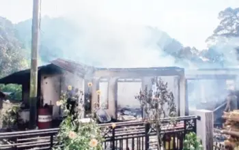 Rumah dan Mobil Ludes Dilalap si Jago Merah