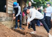 Penerima Bantuan Bedah Rumah dari Presiden Prabowo Subianto, Bupati Solok Jon Firman Pandu Harapkan Bermanfaat