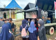 Pascagalodo Arosuka Solok, Brimob Polda Bersihkan Kantor DPRD dan Salurkan Air Bersih